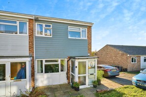 Exterior - Sunny Downs (Ryde)