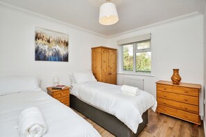 2 habitaciones y ropa de cama