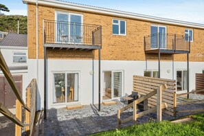 Exterior - Sandy Haven (Ventnor)
