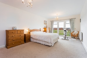 4 Schlafzimmer, Bettwäsche
