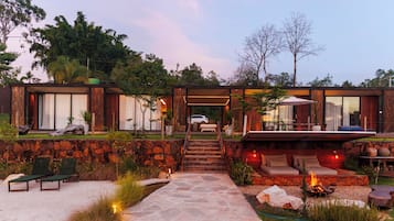 Fachada da propriedade