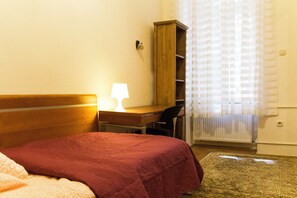 4 Schlafzimmer, Bügeleisen/Bügelbrett, kostenloses WLAN, Bettwäsche
