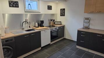 Fridge, microwave, oven, dishwasher