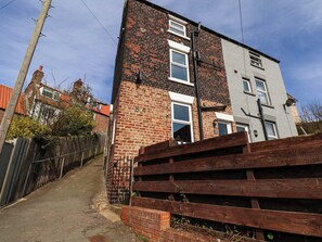 Exterior - Harbour View (Whitby)