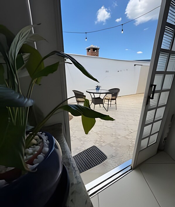 Dormitorio compartido básico | Interior