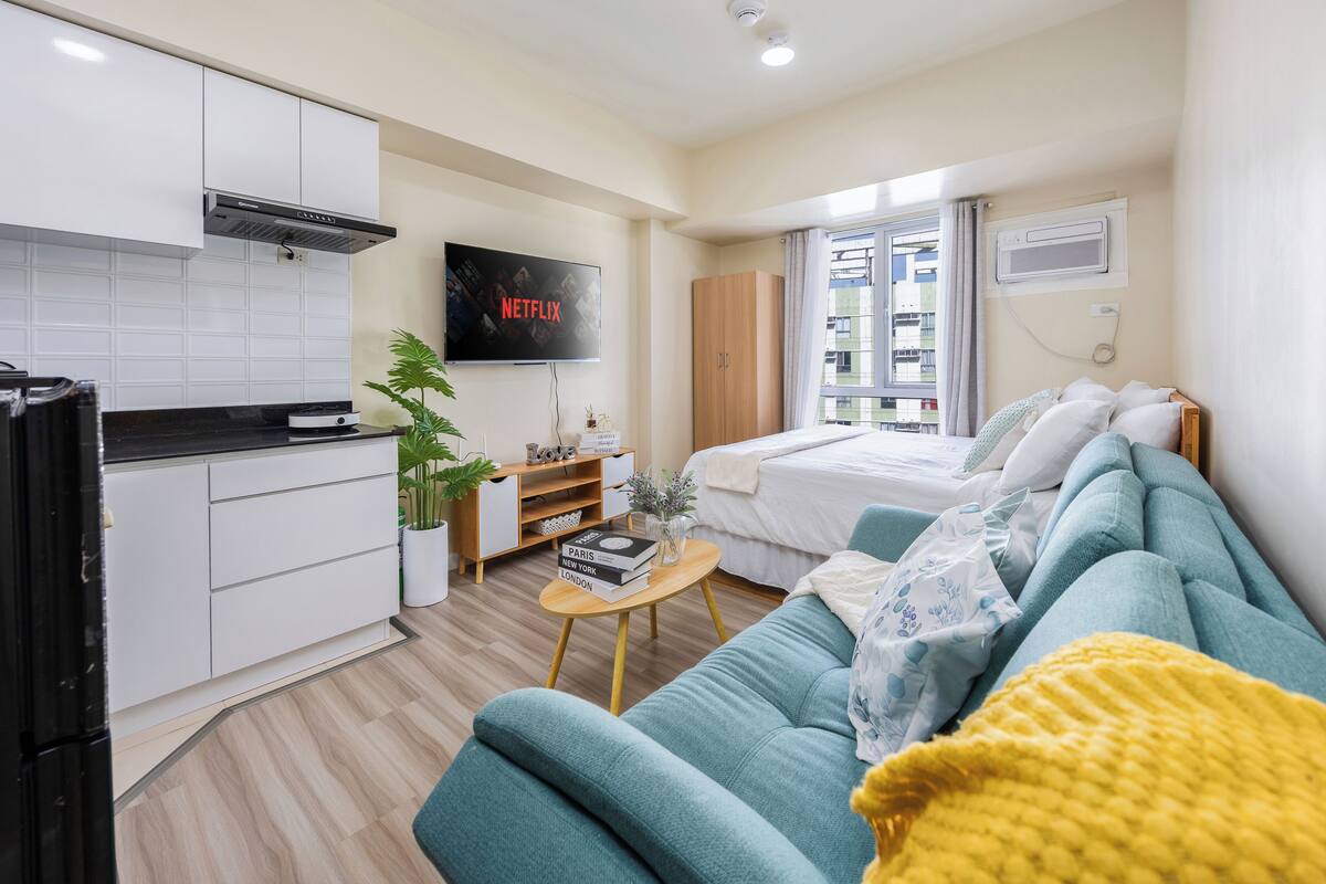 Deluxe-studio, kaupunkinäköala | Työpöytä, kannettavalle tietokoneelle sopiva työtila