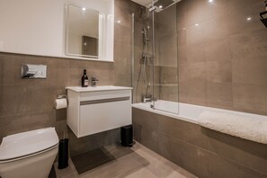 Maison | 4 chambres, bureau, accĂšs Ă Internet haute vitesse