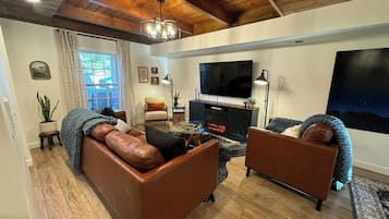 Smart TV, fireplace, offices