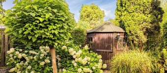 Surroundings Schoorl, Dune and Beach. Cozy house with garden on small park. Dog welcome