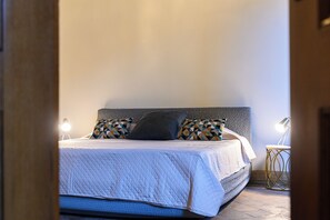 2 bedrooms, iron/ironing board, WiFi, bed sheets - Pantheon Mirror 2 bedrooms (Roma)