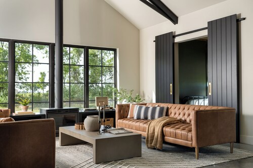 Countryside Cottage Retreat • Near Waco & Baylor