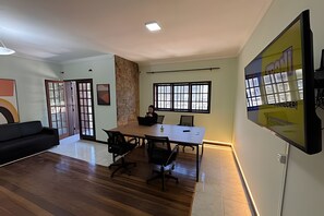 Lobby - NetworkInn Hostel Business e Academico3 (Campinas)