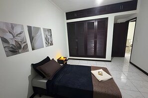 Room | Free WiFi - NetworkInn Hostel Business e Academico3 (Campinas)