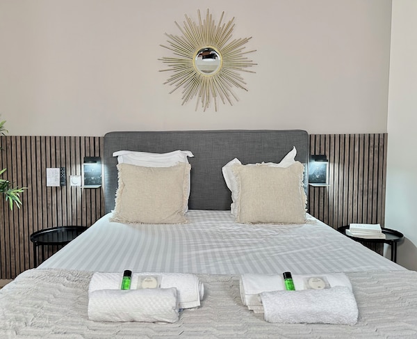 1581 Miromesnil - Salle Pleyel