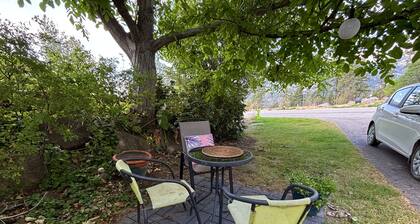 Hall's Haven: Simple Cozy Escape. Pets Welcome! Hiking & Wine Trail Nearby
