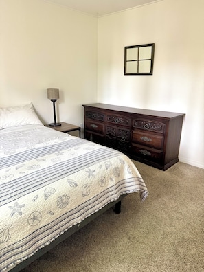Apartamento luxo, 2 quartos, varanda, vista para o jardim | Wi-Fi de cortesia