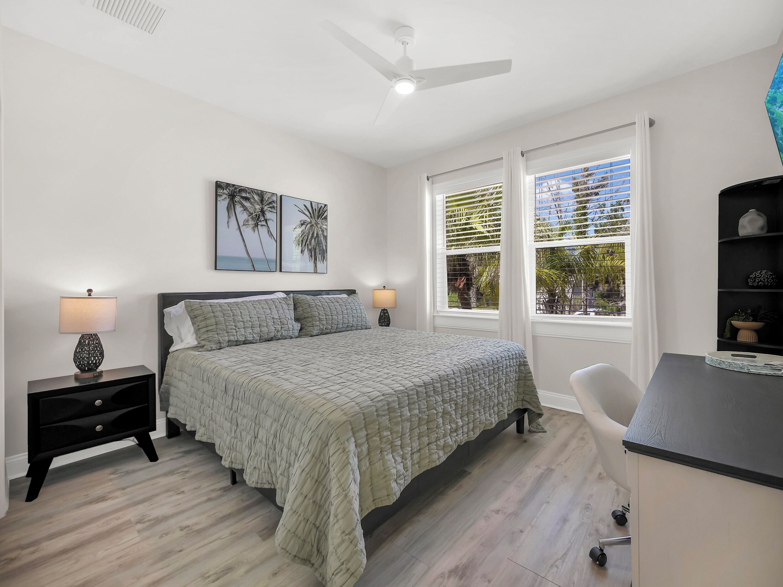 3 chambres, bureau, fer et planche à repasser, Wi-Fi gratuit