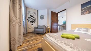 1 bedroom, iron/ironing board, free WiFi, bed sheets