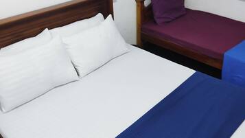 Iron/ironing board, free WiFi