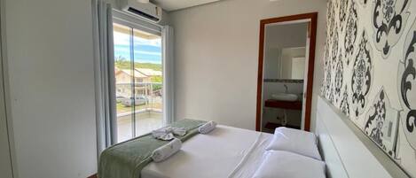 2 chambres, fer et planche Ă repasser, Wi-Fi, draps fournis