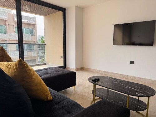 PRADOS II TOWER APARTMENT