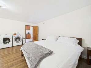 3 Schlafzimmer, Bügeleisen/Bügelbrett, kostenloses WLAN, Bettwäsche