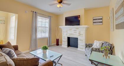 King Bed with Office, Close to TGH & UT in South Tampa, Hyde Park