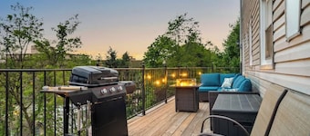 3BR Apt ~ Near Train ~ Balcony ~Yonkers