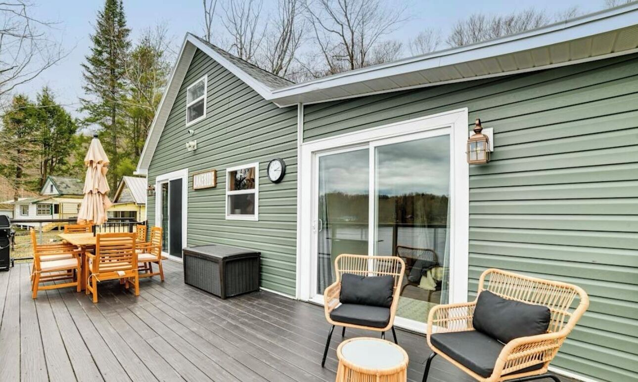 تناول الطعام بالخارج