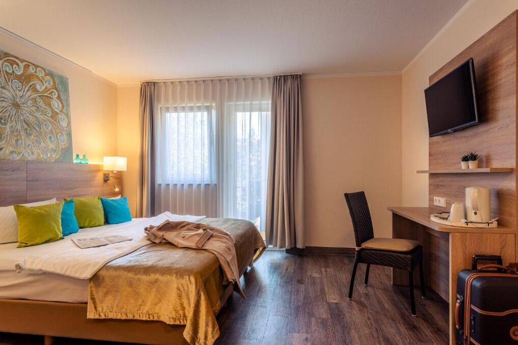 Comfort Double Room, City View | Free WiFi