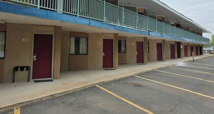 Red Roof Inn Green Brook - Somerset