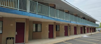 Red Roof Inn Green Brook - Somerset