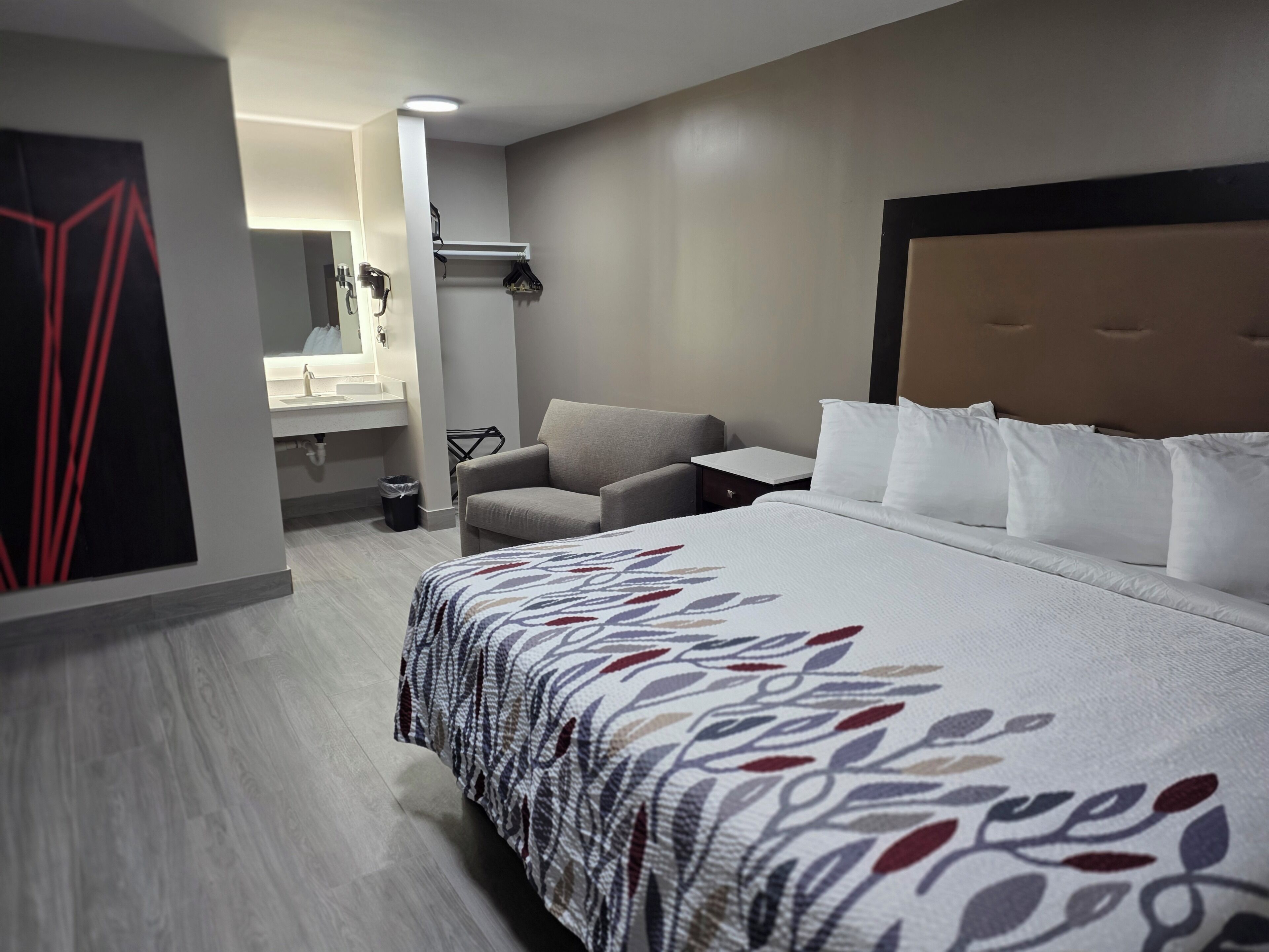 Habitación superior, 1 cama King size, para no fumadores | Escritorio, espacio para trabajar con laptop y wifi gratis 