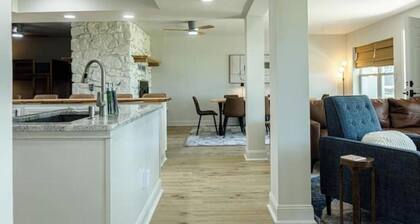 THE BUNKER
3 bed 2 bath on the battlefield Par 3 golf course by Shangri-La