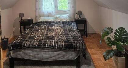 Waterfront Cottage in Plaisance National Park - Pet Friendly