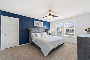 3 Schlafzimmer, Bügeleisen/Bügelbrett, WLAN, Bettwäsche