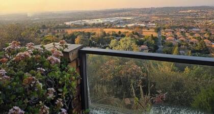 uBuhle - 2 bed with shared full bathroom