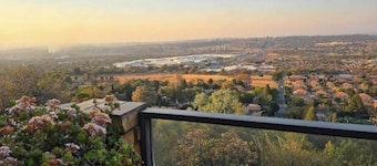 uBuhle - 2 bed with shared full bathroom