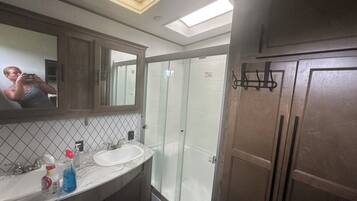 Shower, toilet paper