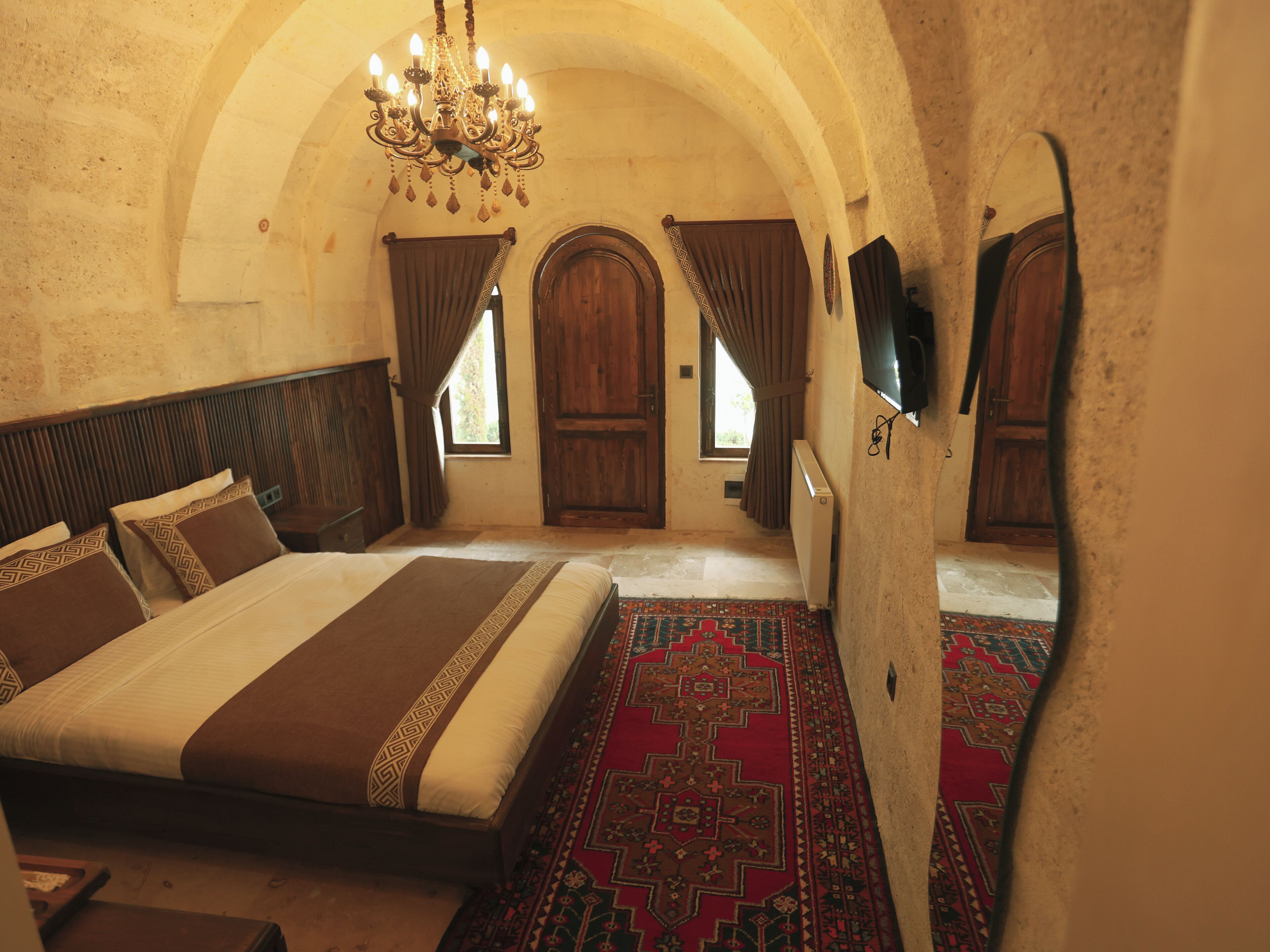 Premium bedding, minibar, individually decorated, individually furnished