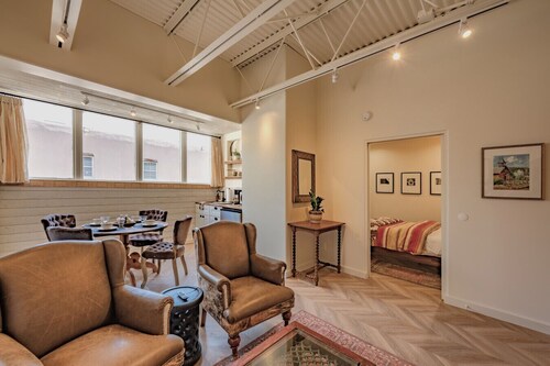 Bright & Spacious Loft at the Historic Plaza! - 375 Sq Ft
