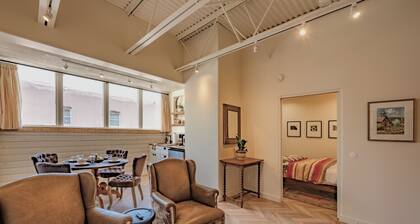 Bright & Spacious Loft at the Historic Plaza! - 375 Sq Ft