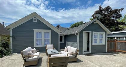 Charming 2-bedroom house in tranquil Carlton with WiFi, AC
