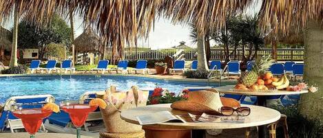 屋外プール、温水プール