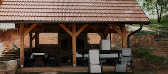 Three Bedroom Holiday Home with Sauna and Hot-Tub