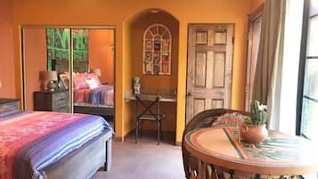 1 kamar tidur, setrika/meja setrika, Wi-Fi, dan seprai linen