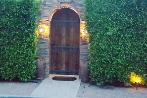 Exterior detail - 2bd2ba P.S. PRIVATE ENTRY 5 min Downtown PoolBBQ (Palm Springs)