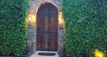2bd2ba P.S. PRIVATE ENTRY 5 min Downtown PoolBBQ
