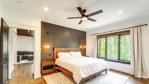 4 habitaciones, acceso a internet y ropa de cama 