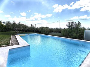 Maison (Three Bedroom Holiday Home With Pool) | Piscine